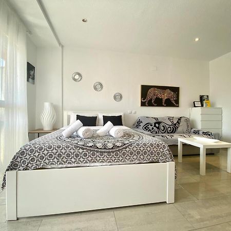 Riscal 6 By United Renters Apartment Аликанте Екстериор снимка