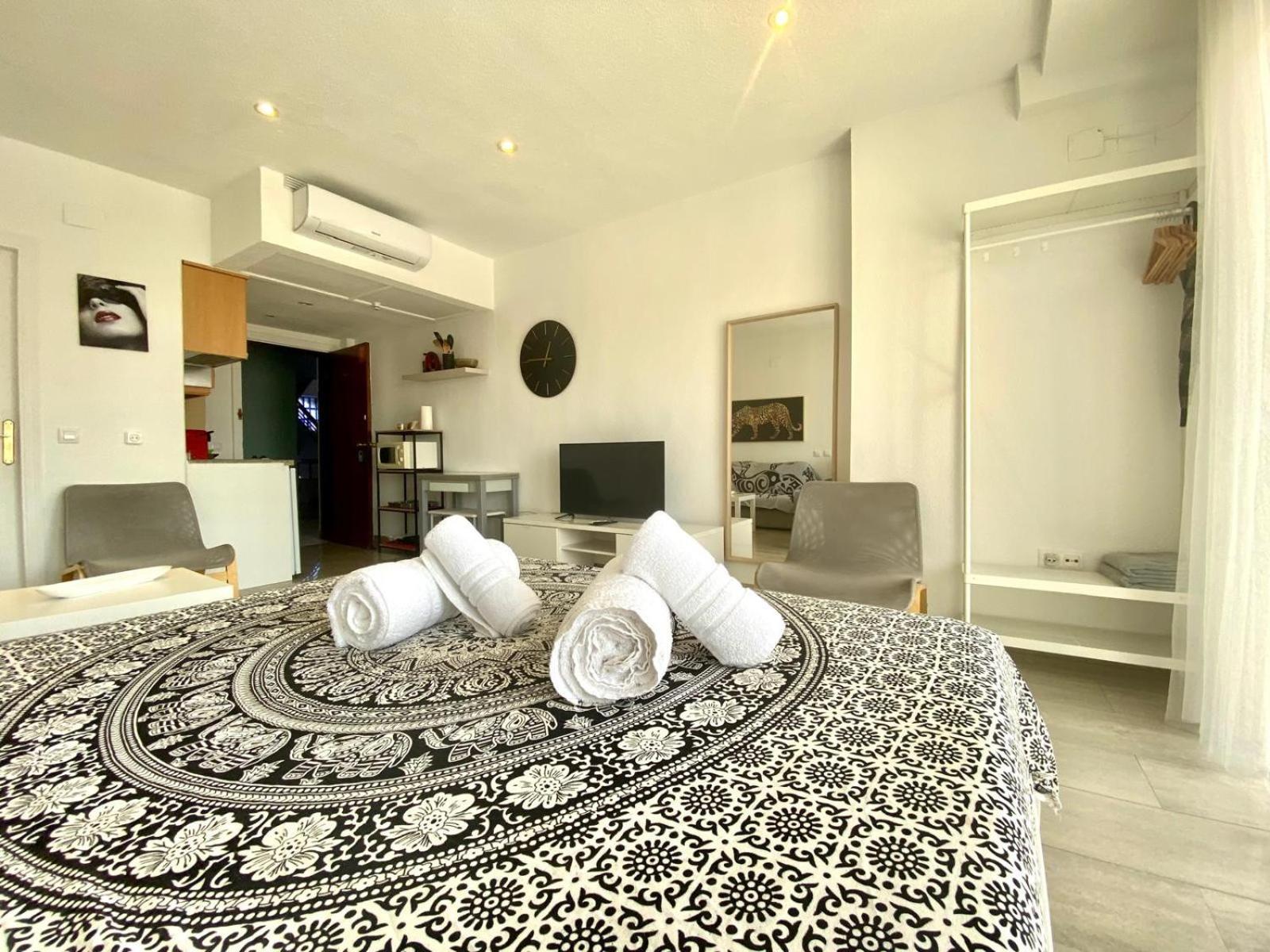 Riscal 6 By United Renters Apartment Аликанте Екстериор снимка